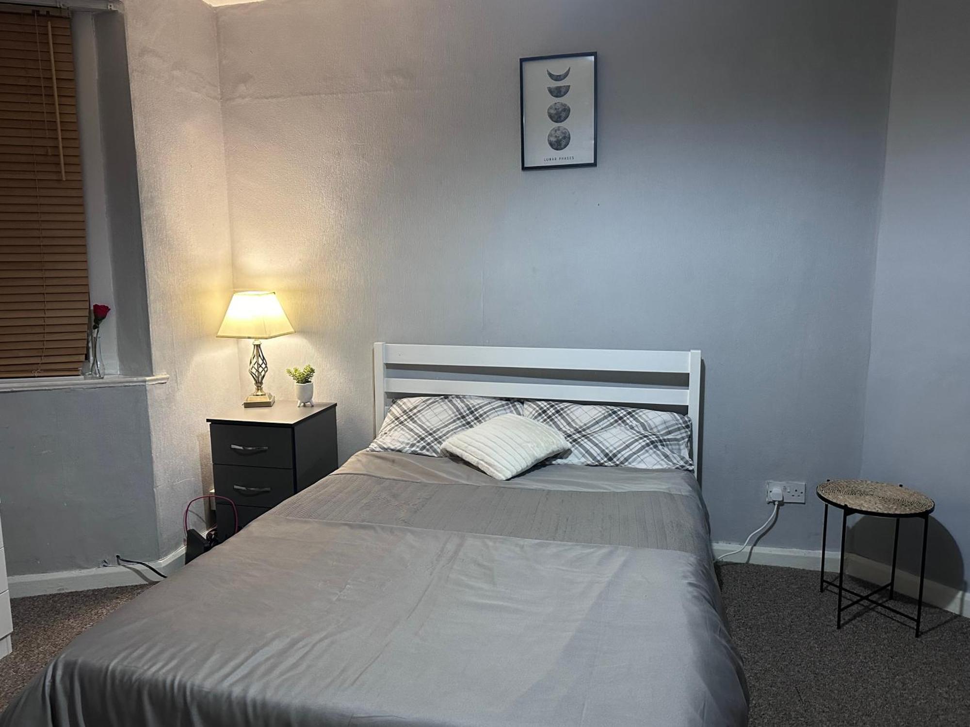 Accommodatie bij particulieren & With Free Breakfast And Driveway Parking *